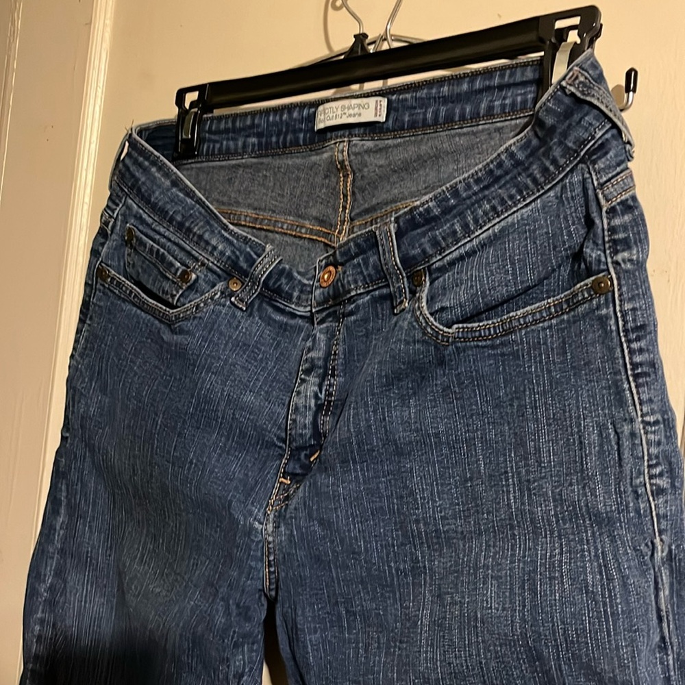 Levi jeans